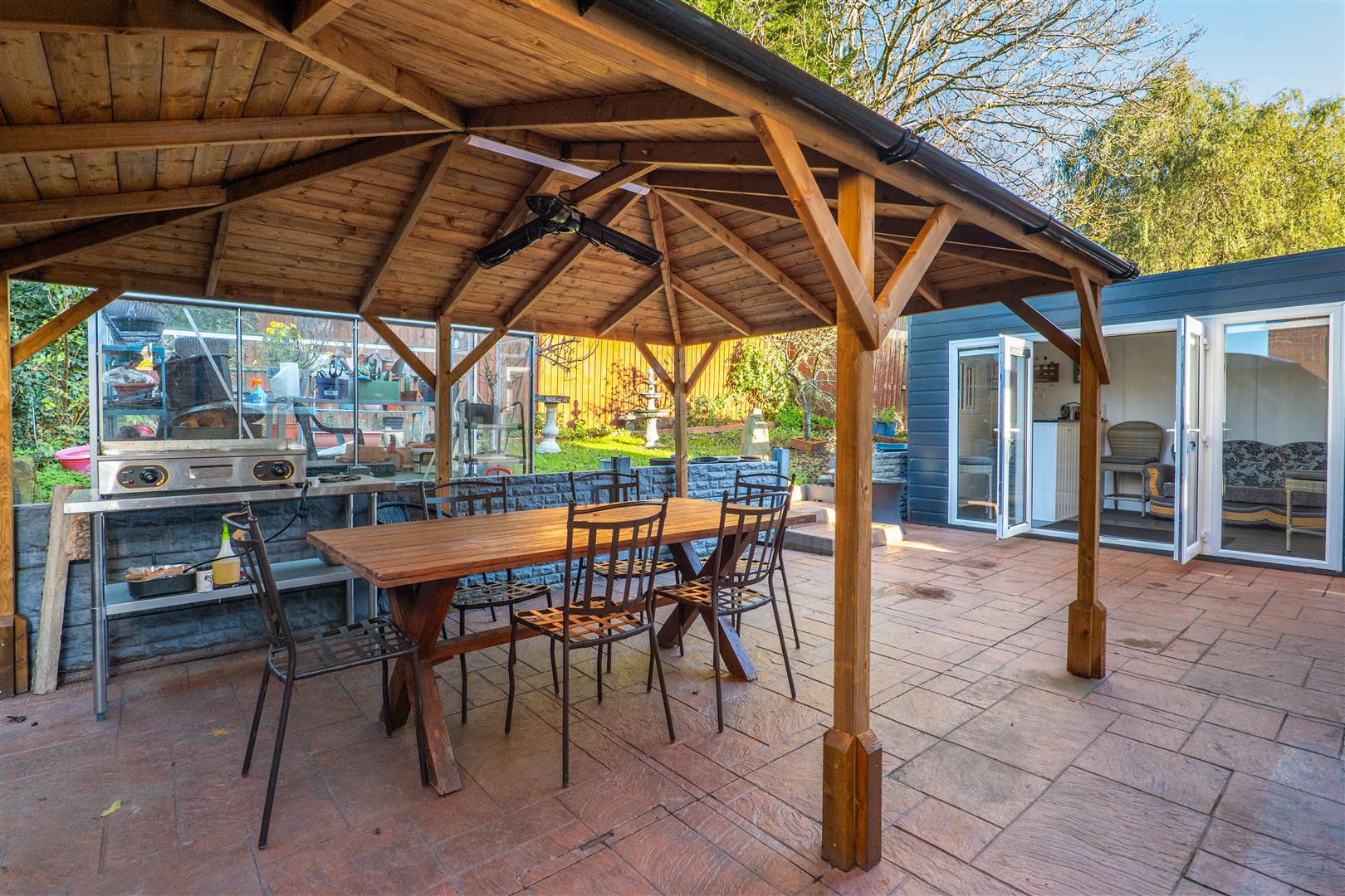 4 bed property in Finney Park Drive, Preston
